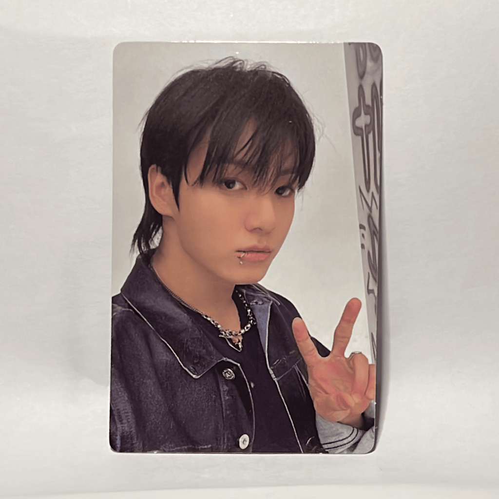 BTS  •  Jungkook - Golden Album Photocard