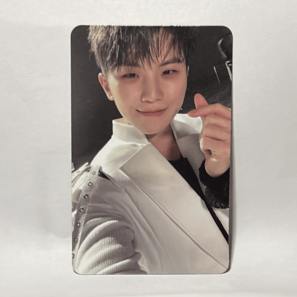 SEVENTEEN  •  Woozi - Face the Sun (Ep.2 Shadow) Photocard