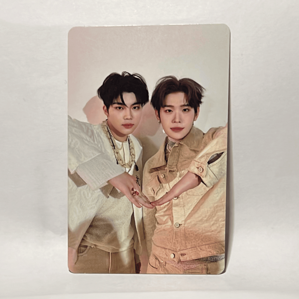 ZEROBASEONE  •  Taerae, Gunwook - ゆらゆら (YuraYura) Standard Unit Photocard