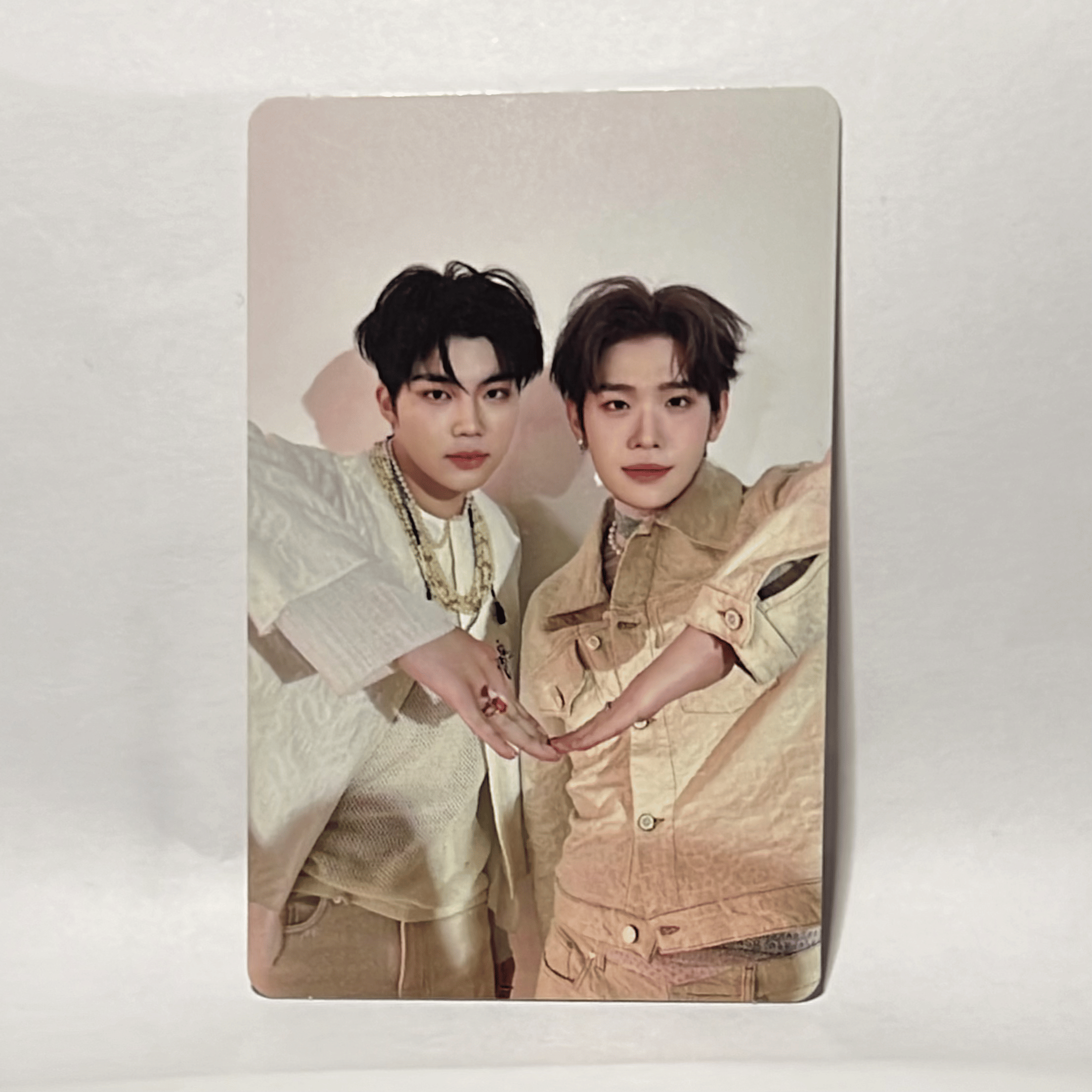 ZEROBASEONE  •  Taerae, Gunwook - ゆらゆら (YuraYura) Standard Unit Photocard