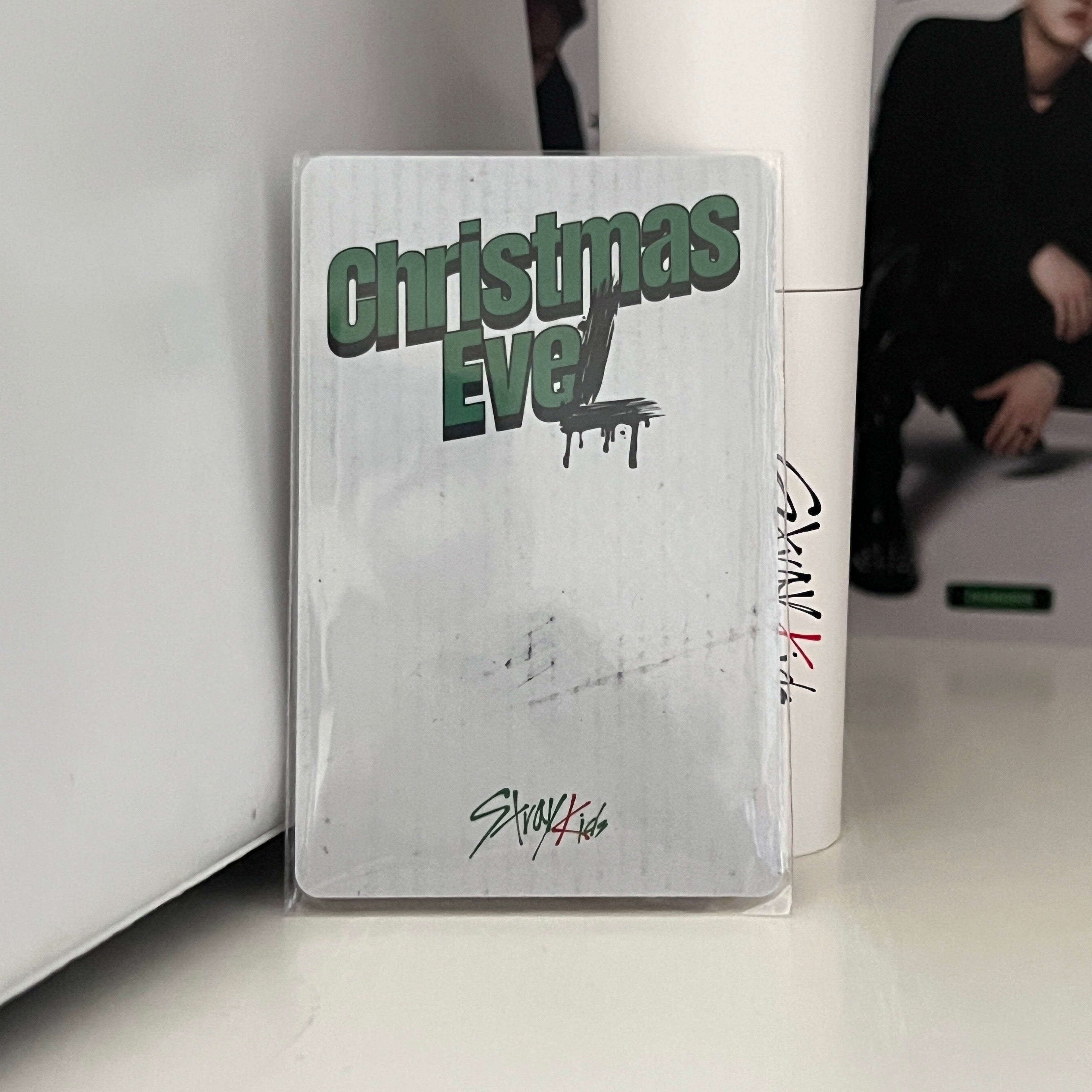 Stray Kids  •  I.N - Christmas EveL (Pre-order Version) Photocard